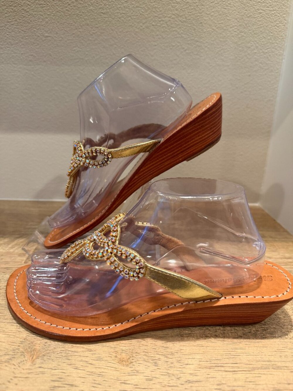 Tommy Bahama Metallic Gold Rhinestone Wedge Sandals 10